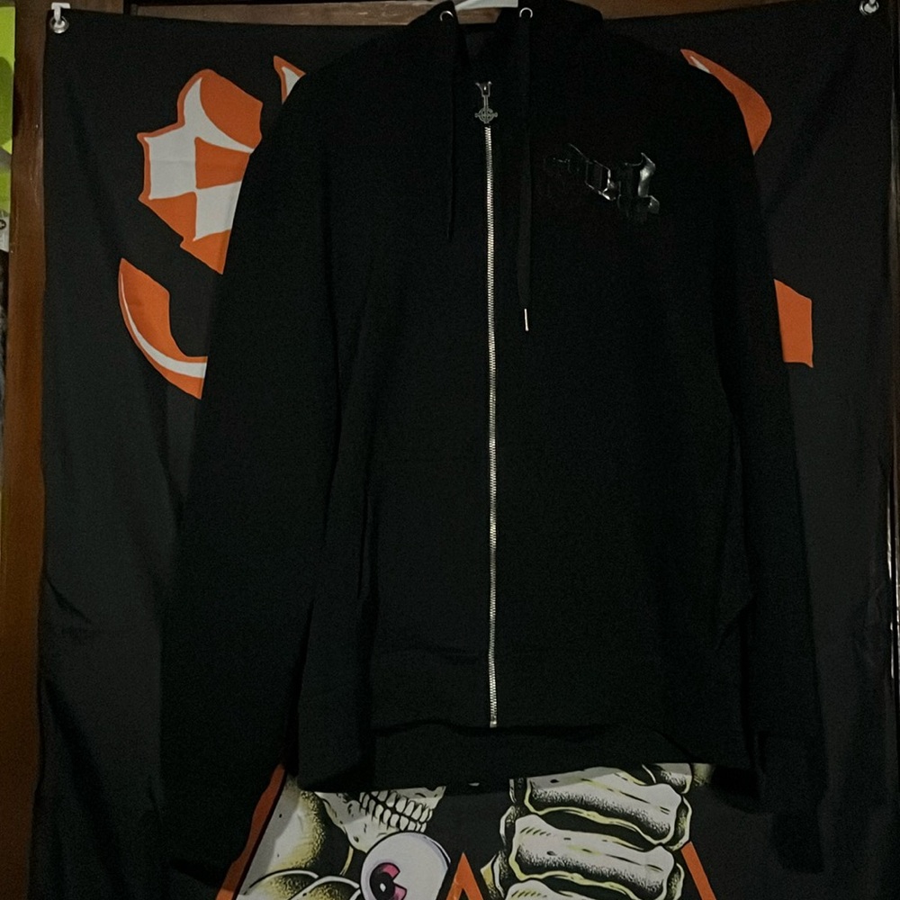 Ghost bat wing jacket